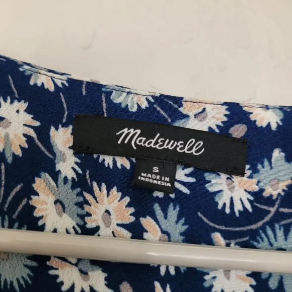 Madewell Womens Blouse Top S Blue Floral 100% Viscose Long Sleeves Button-Up - Picture 3 of 9